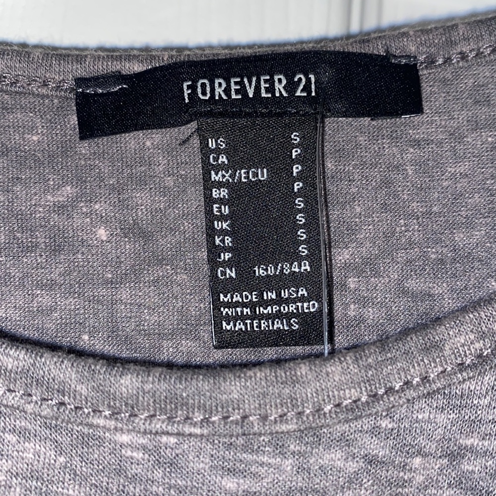 Forever 21 Knit Ruffle Top - Picture 3 of 4
